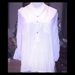 Off white boutique shirt partial button